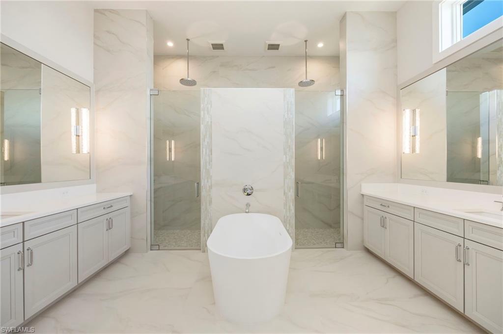 COCONUT LANDING - Residential