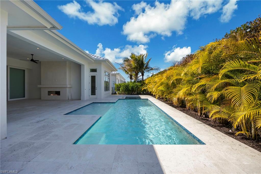 COCONUT LANDING - Residential