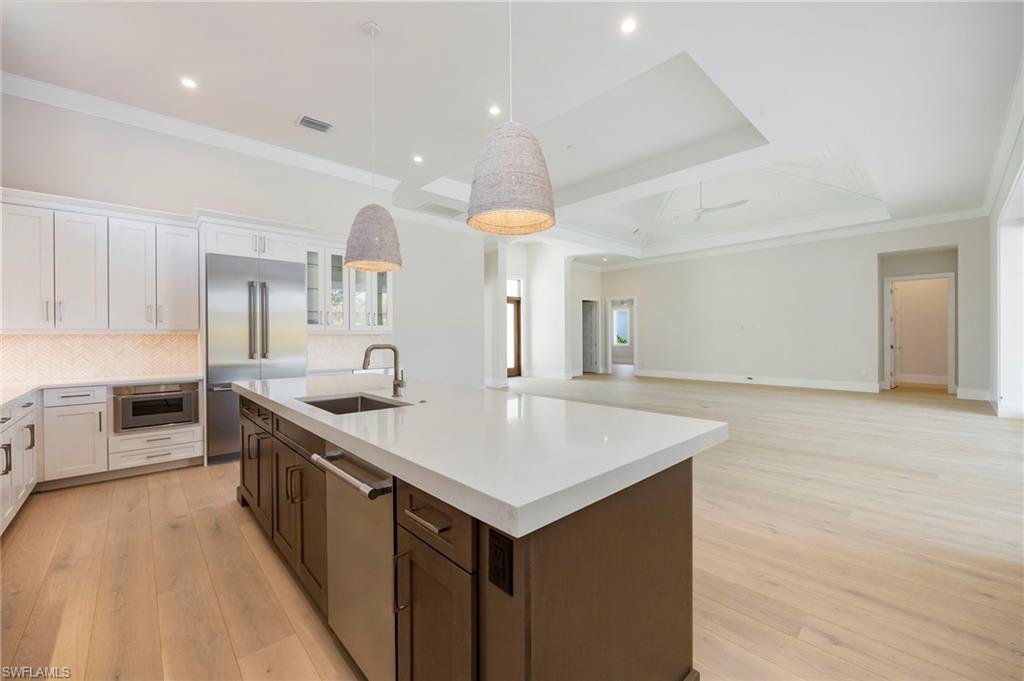 COCONUT LANDING - Residential