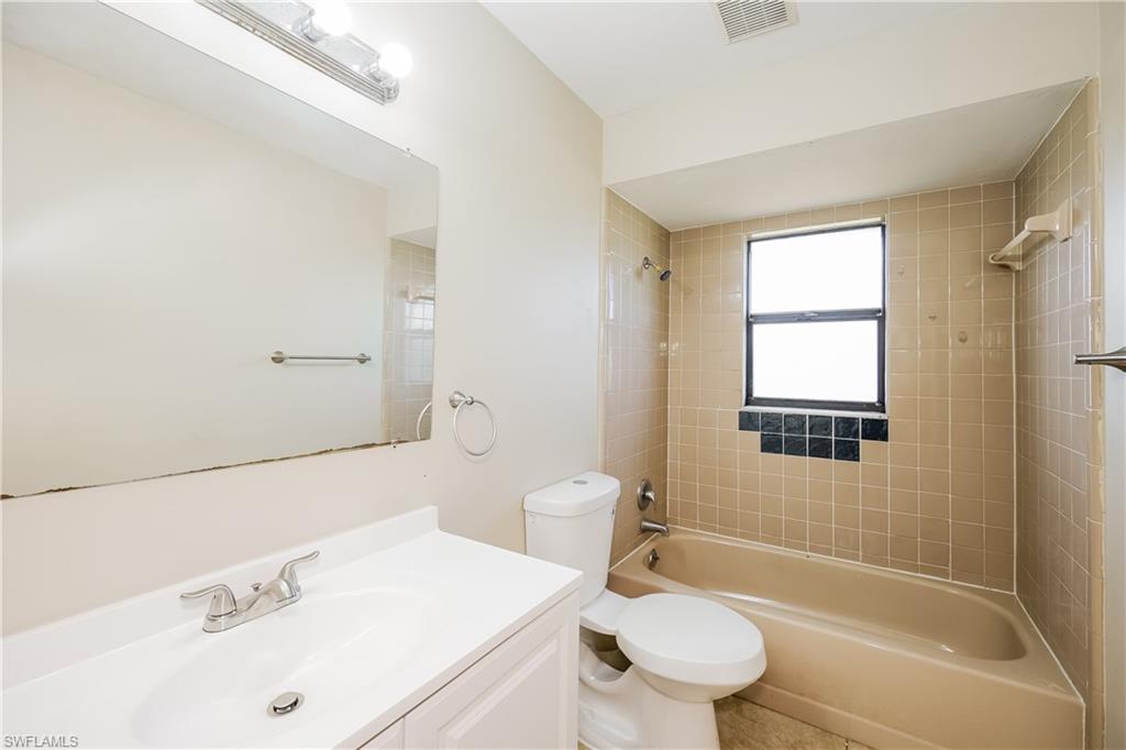 WILLOW LAKE - Residential Lease