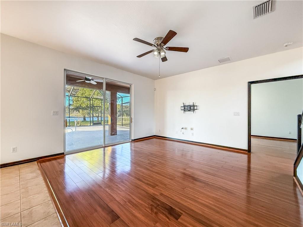 STONEYBROOK - Residential