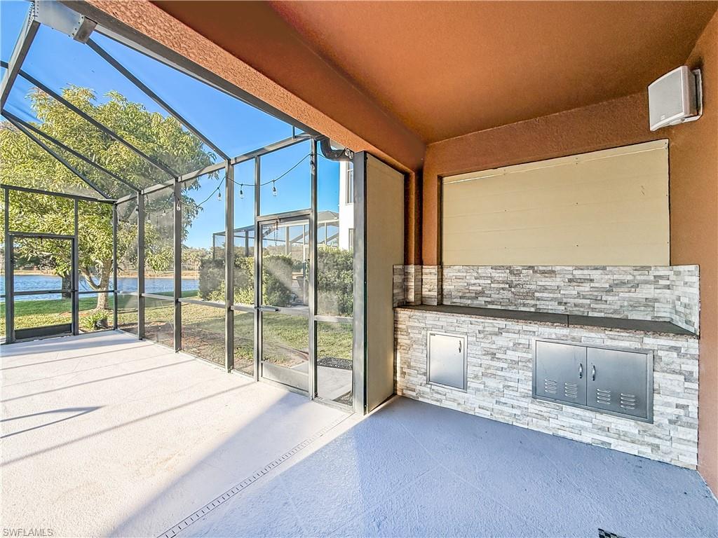 STONEYBROOK - Residential