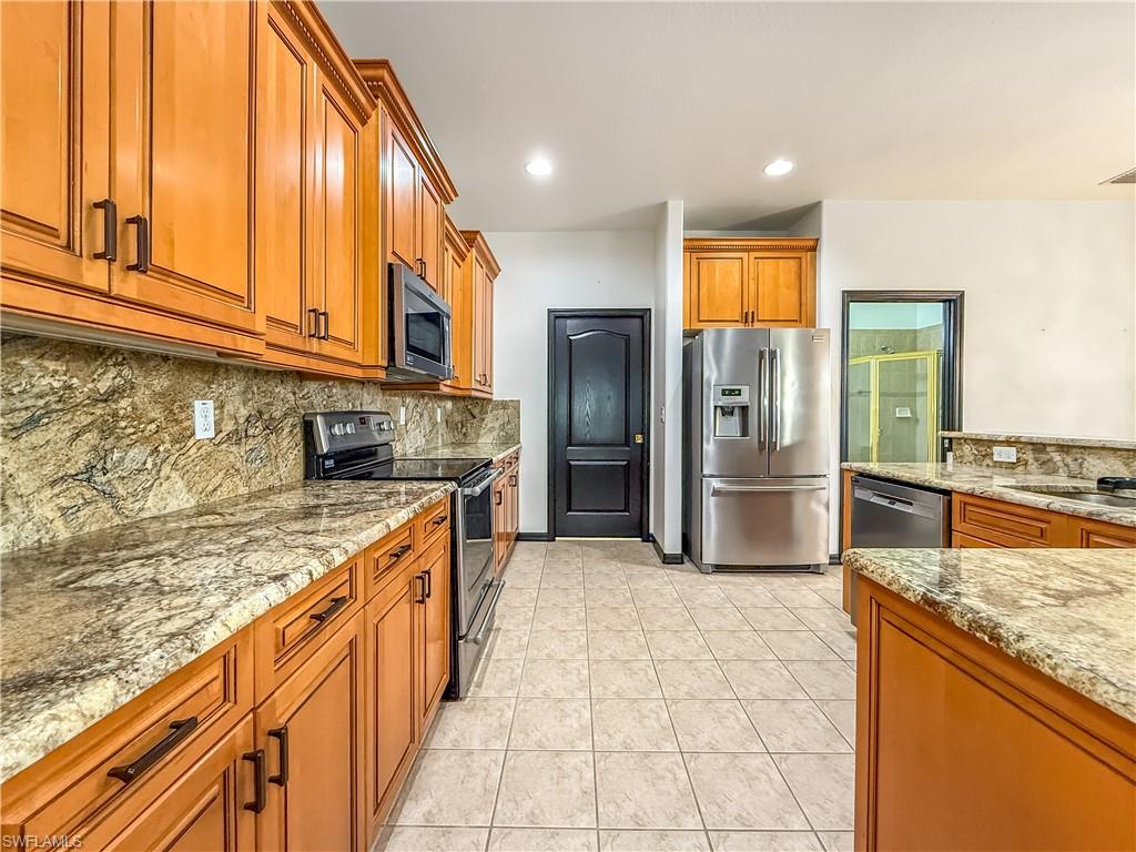 STONEYBROOK - Residential