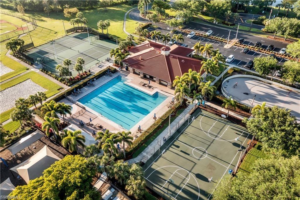 STONEYBROOK - Residential