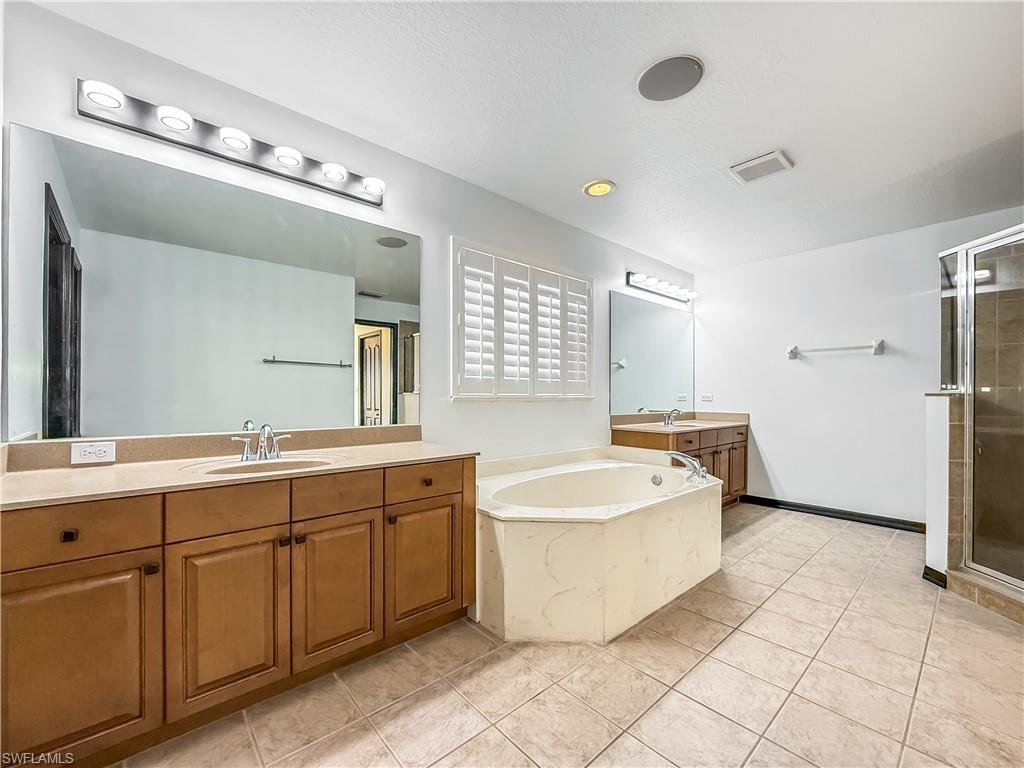 STONEYBROOK - Residential