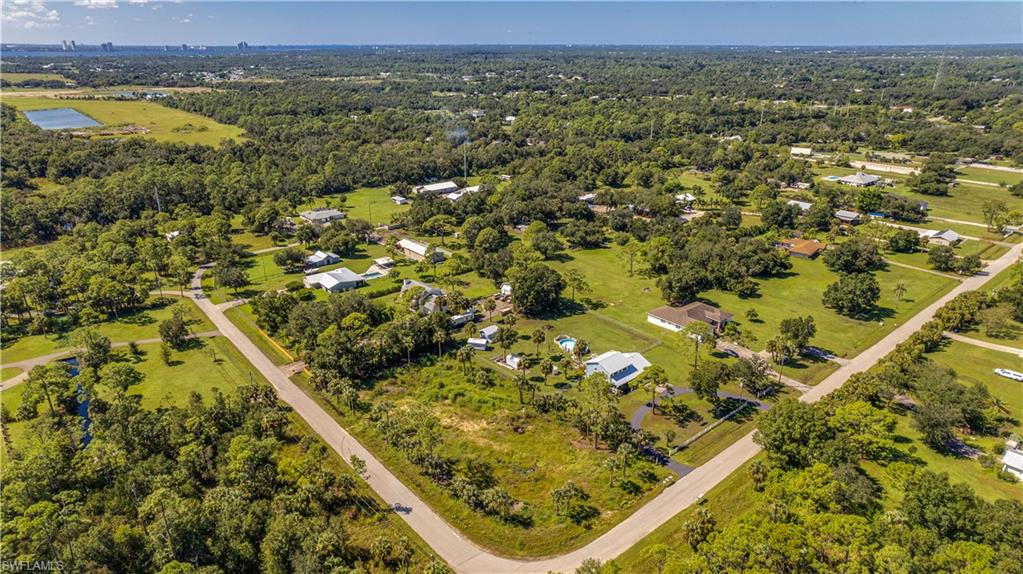 NORTH FORT MYERS - Land
