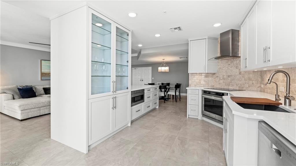 MONTERREY AT CAPE MARCO - Residential