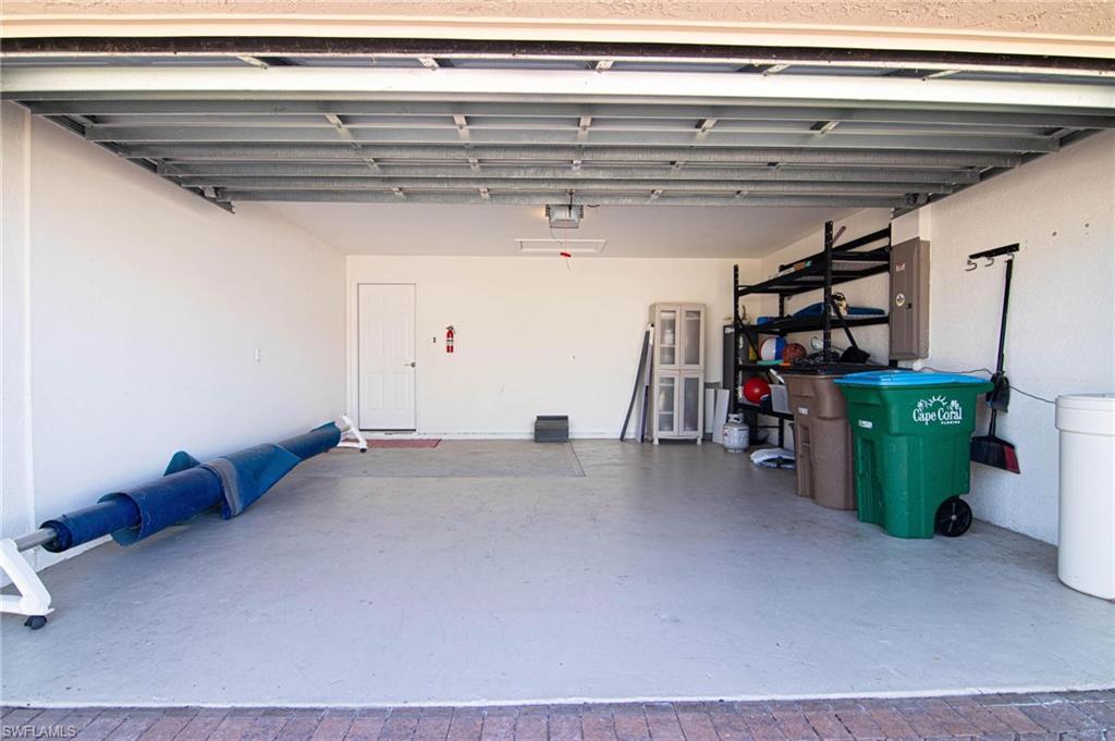 SANDOVAL - Residential