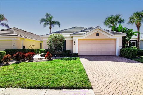 2520 Belleville CT CAPE CORAL FL 33991