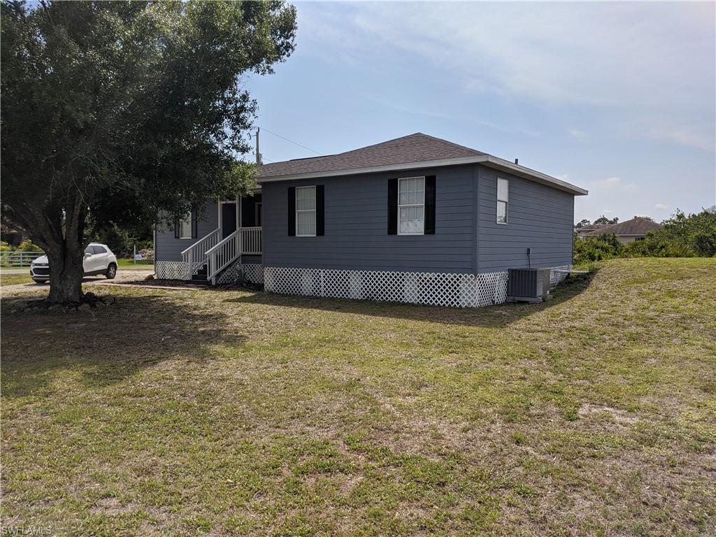 LEHIGH ACRES - Residential