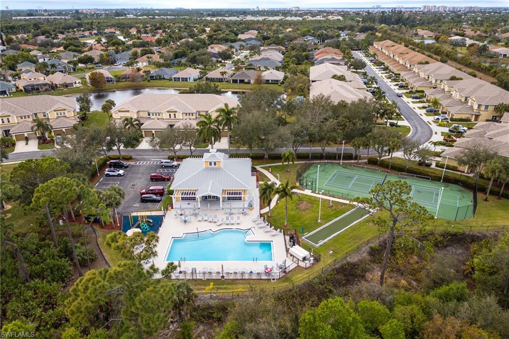 CALUSA PALMS - Residential