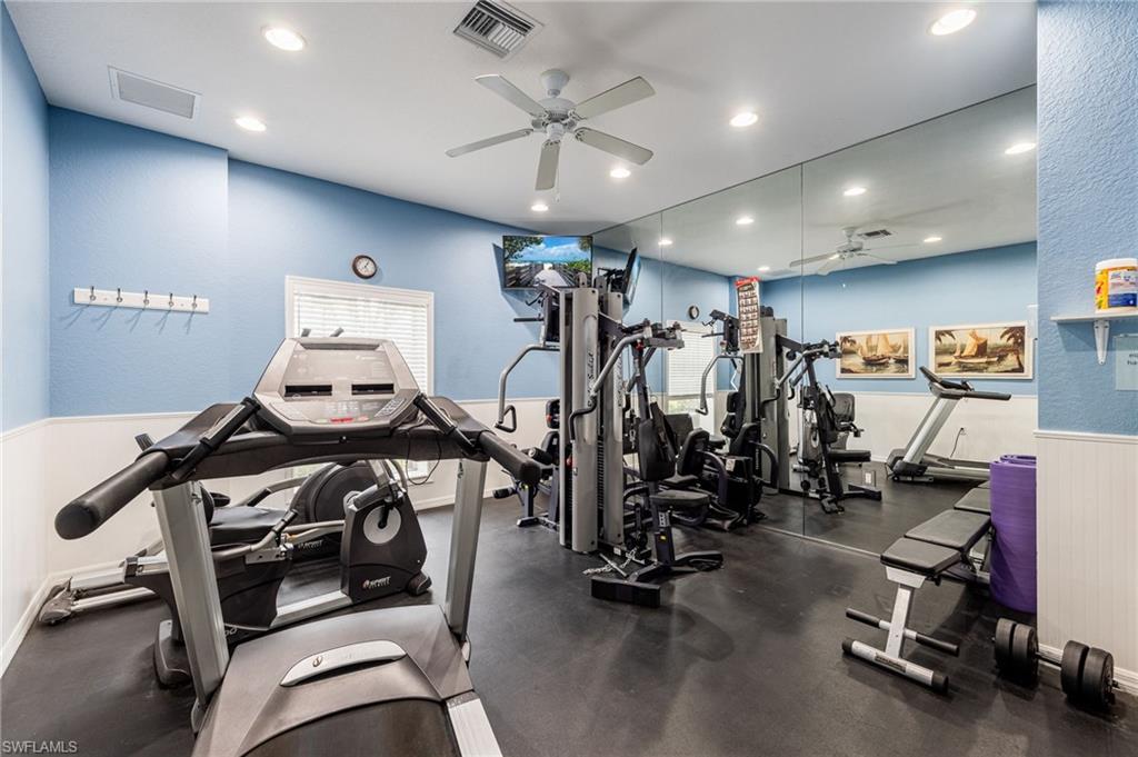 CALUSA PALMS - Residential