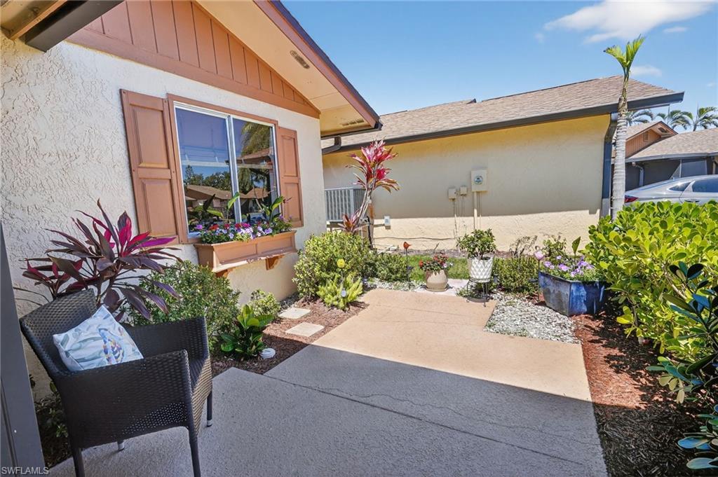 ROYAL WOODS - Residential