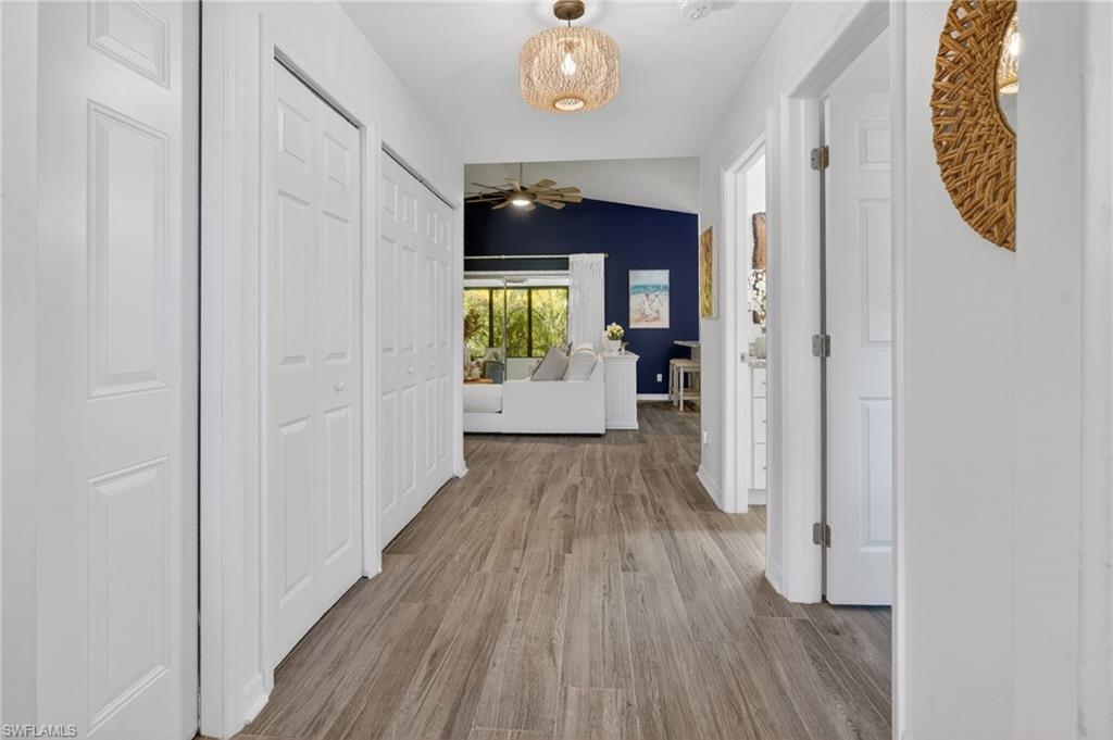 ROYAL WOODS - Residential