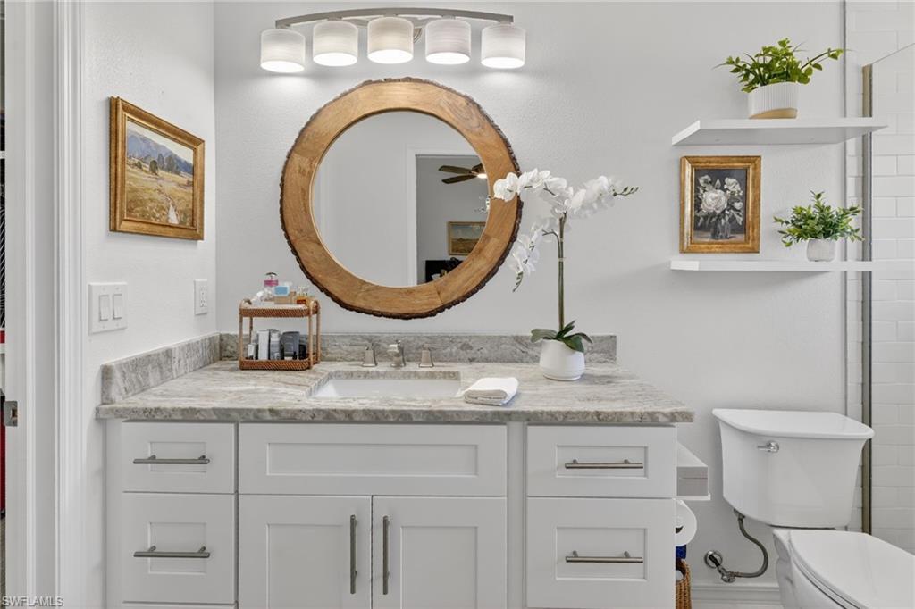 ROYAL WOODS - Residential