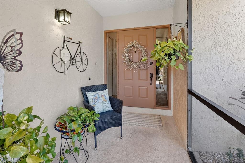 ROYAL WOODS - Residential