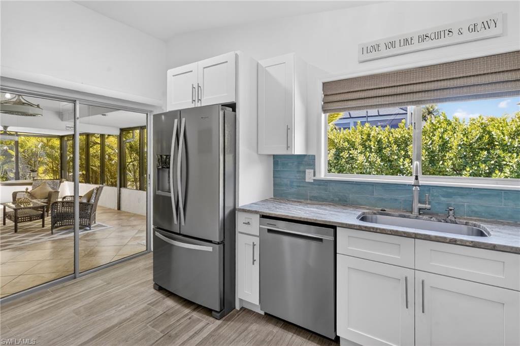 ROYAL WOODS - Residential