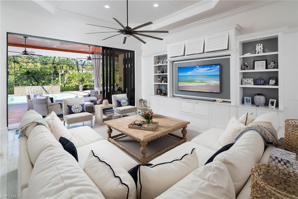 HAMMOCK ISLES - Residential