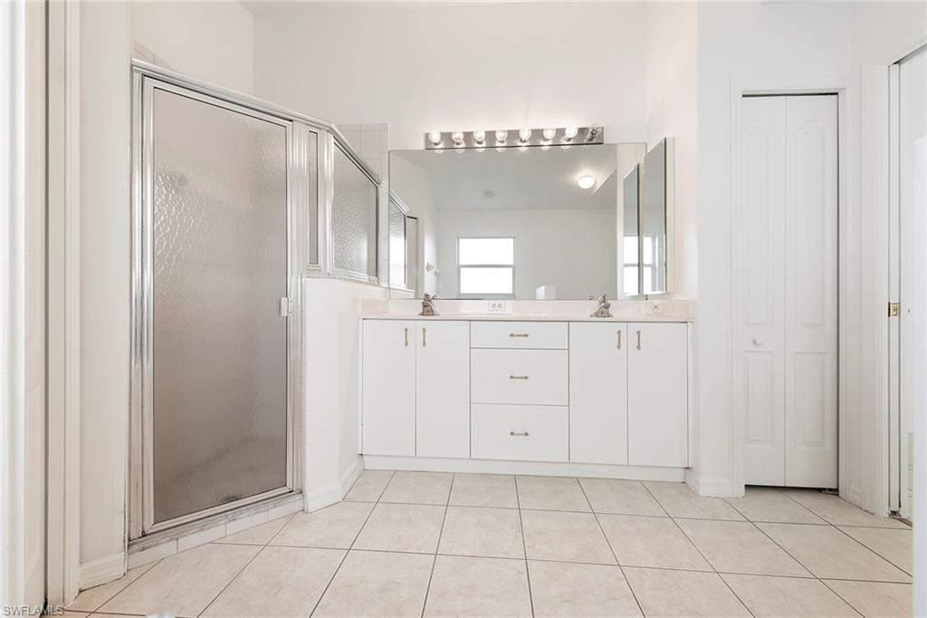 STONEYBROOK - Residential