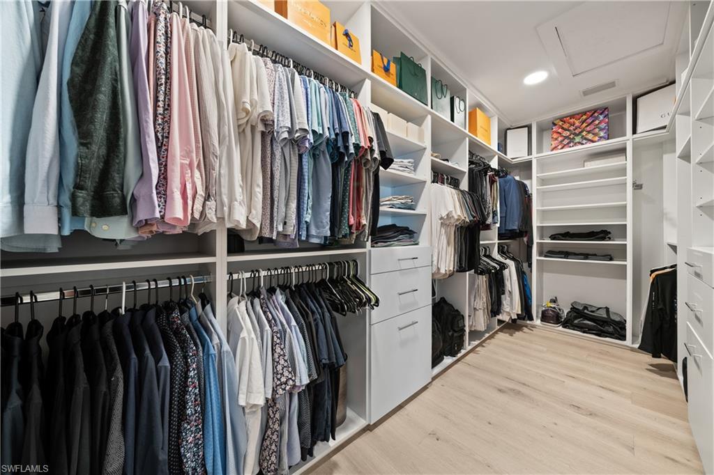 THE VINES - Residential Lease