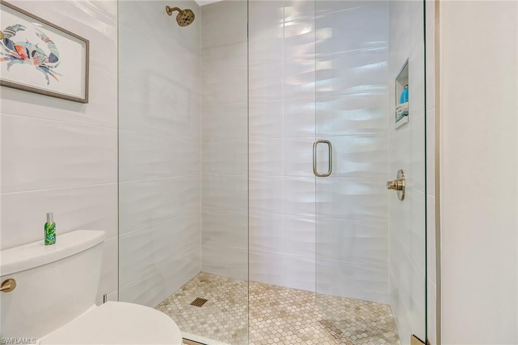 PARK PLAZA - Residential