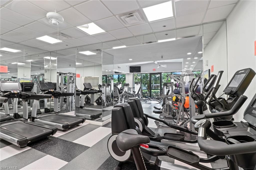 PARK PLAZA - Residential