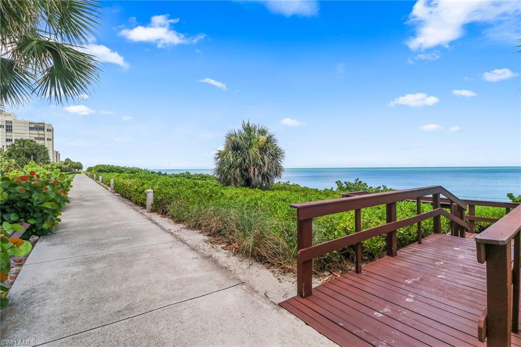 PARK PLAZA - Residential