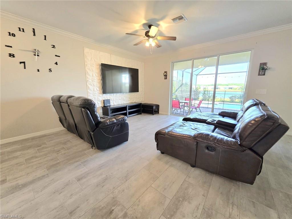 HAMPTON LAKES - Residential Lease