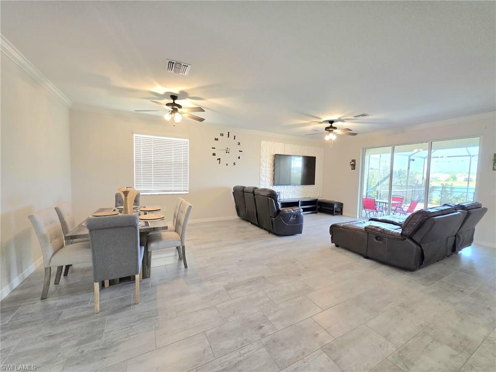 HAMPTON LAKES - Residential Lease