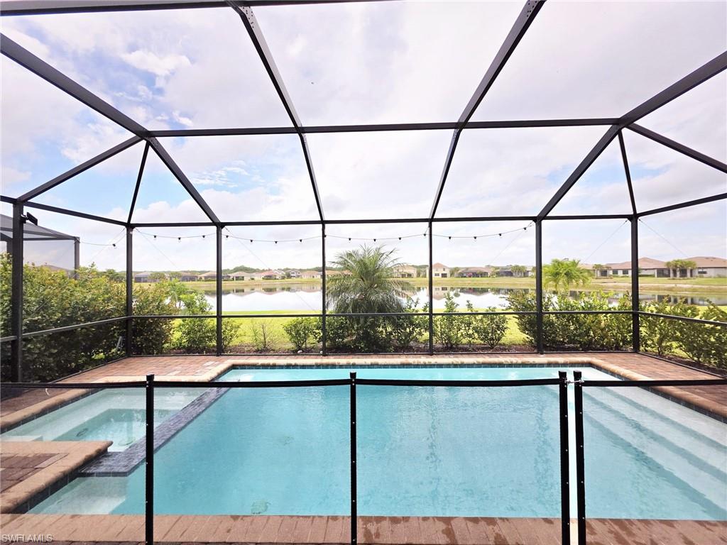 HAMPTON LAKES - Residential Lease