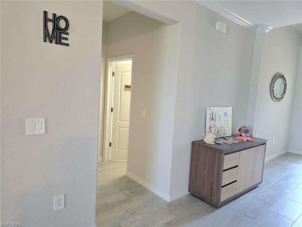 HAMPTON LAKES - Residential Lease