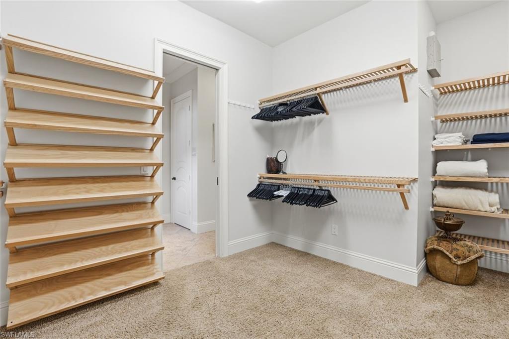 DA VINCI ESTATES - Residential