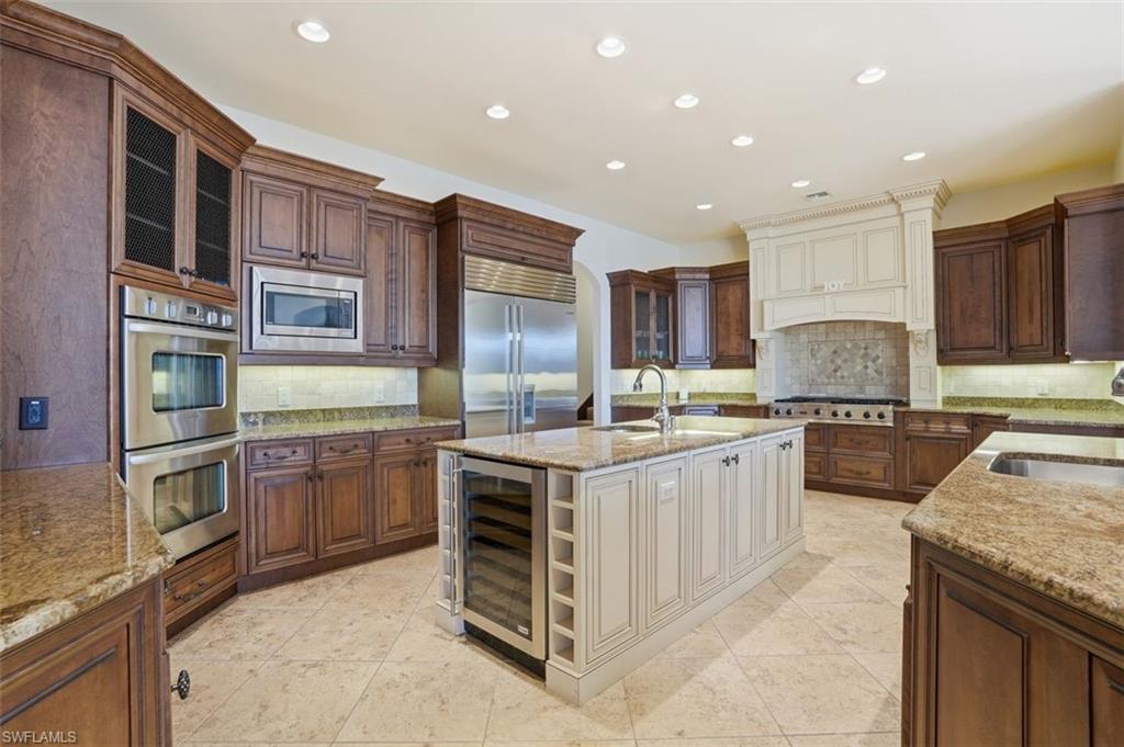 DA VINCI ESTATES - Residential