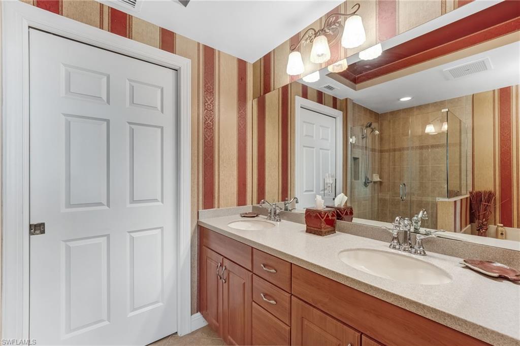 RIVIERA - Residential