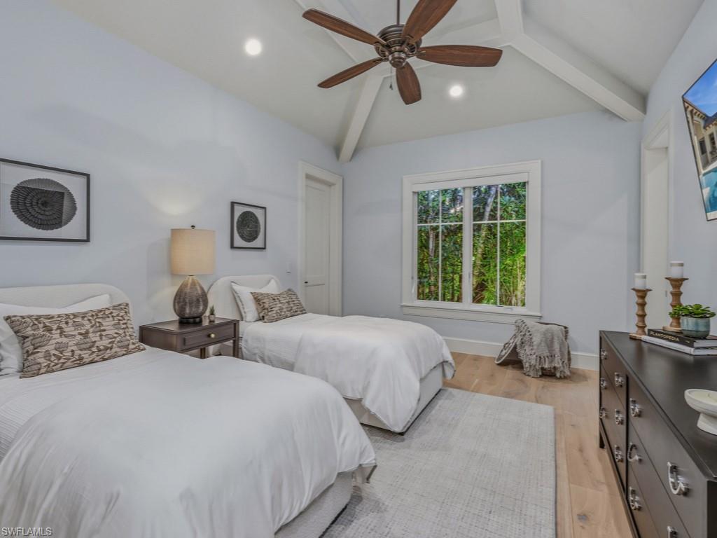 MOORINGS - Residential