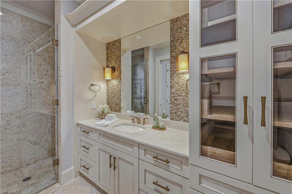 MOORINGS - Residential