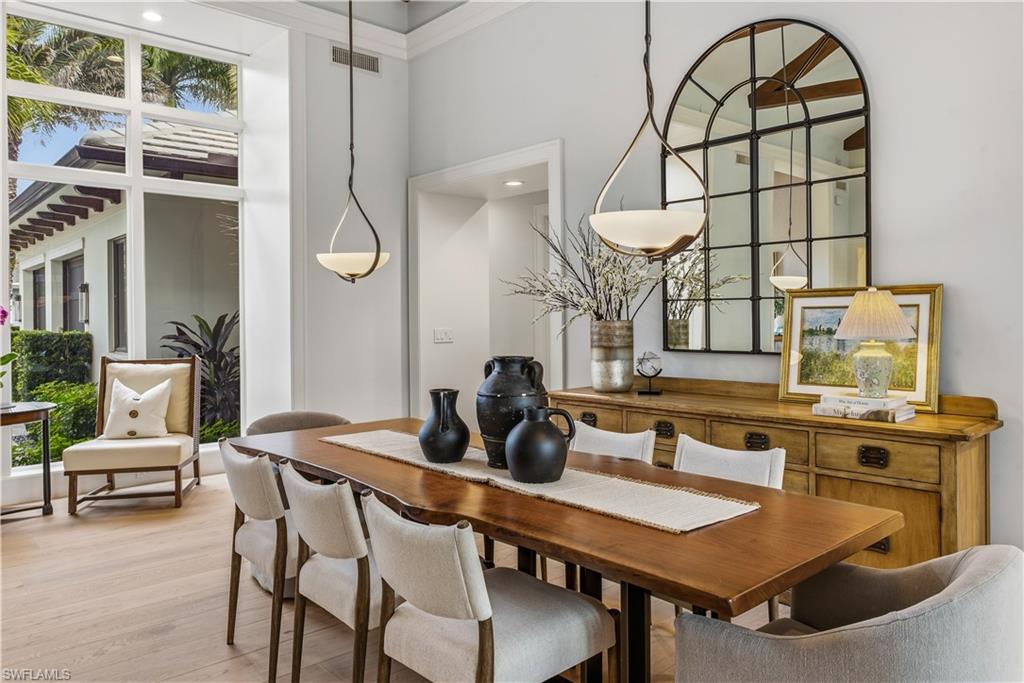 MOORINGS - Residential