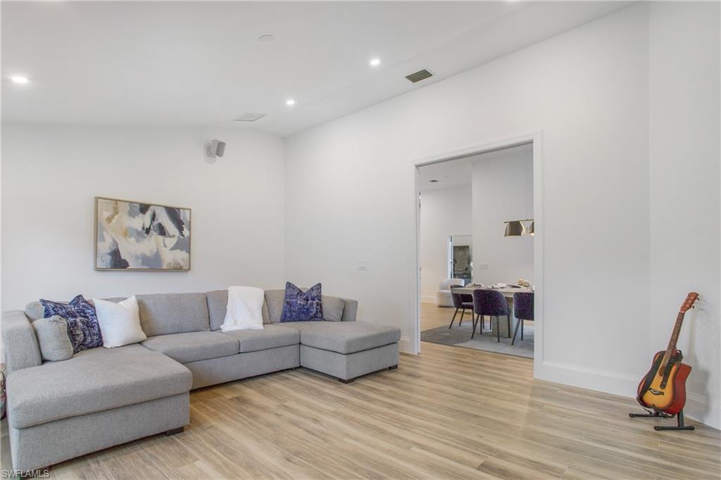 QUAIL CREEK - Residential