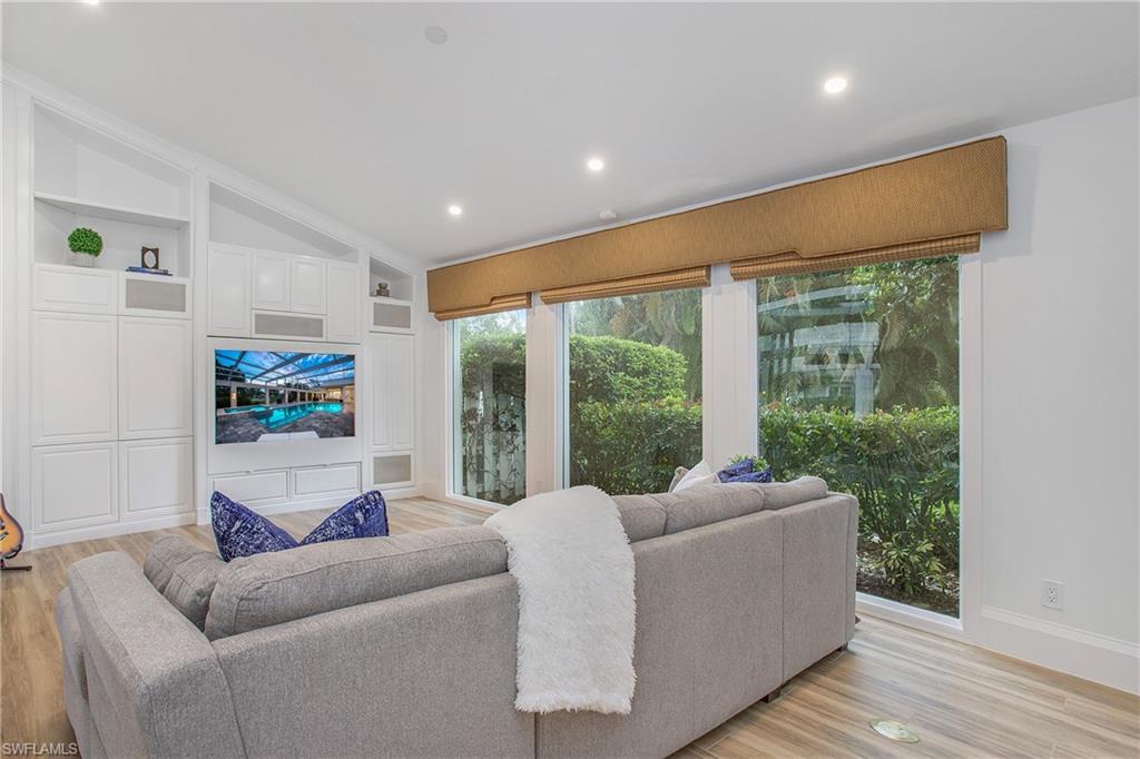 QUAIL CREEK - Residential