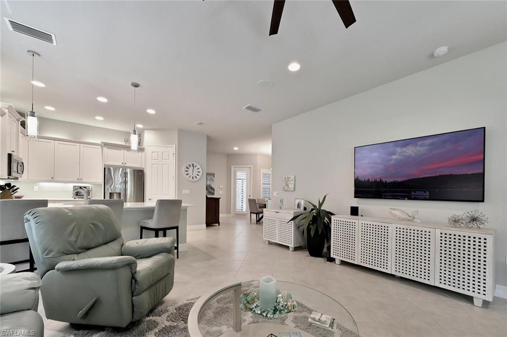 MARBELLA ISLES - Residential