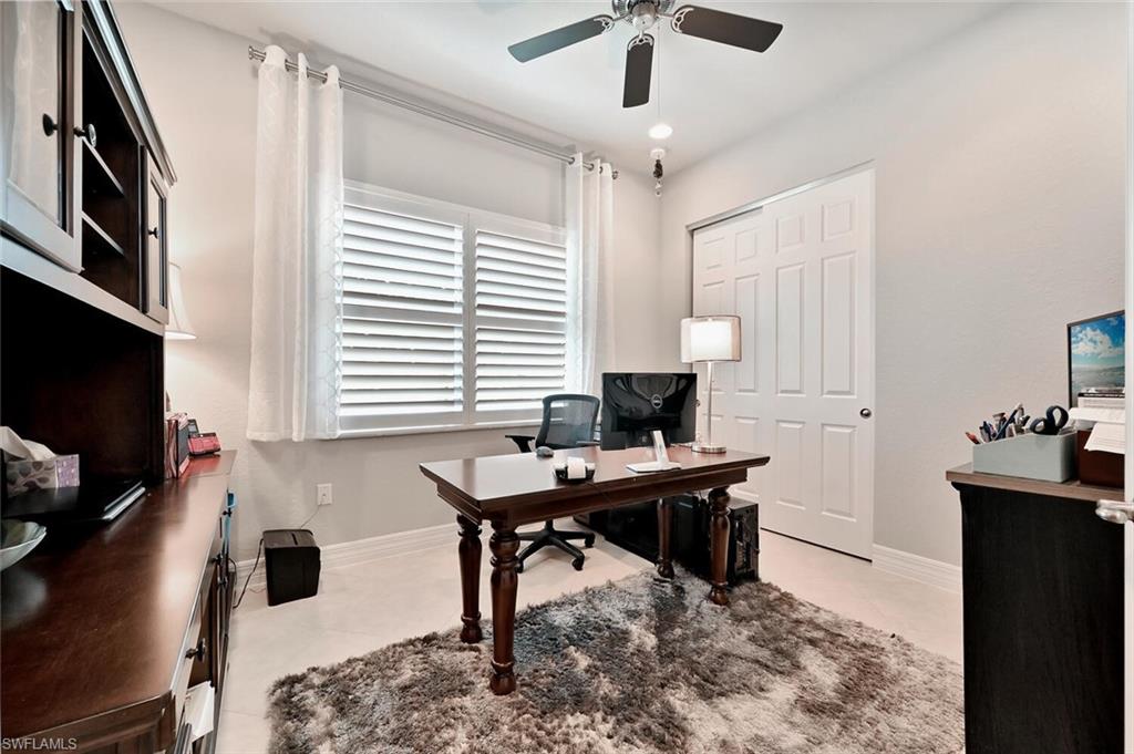 MARBELLA ISLES - Residential