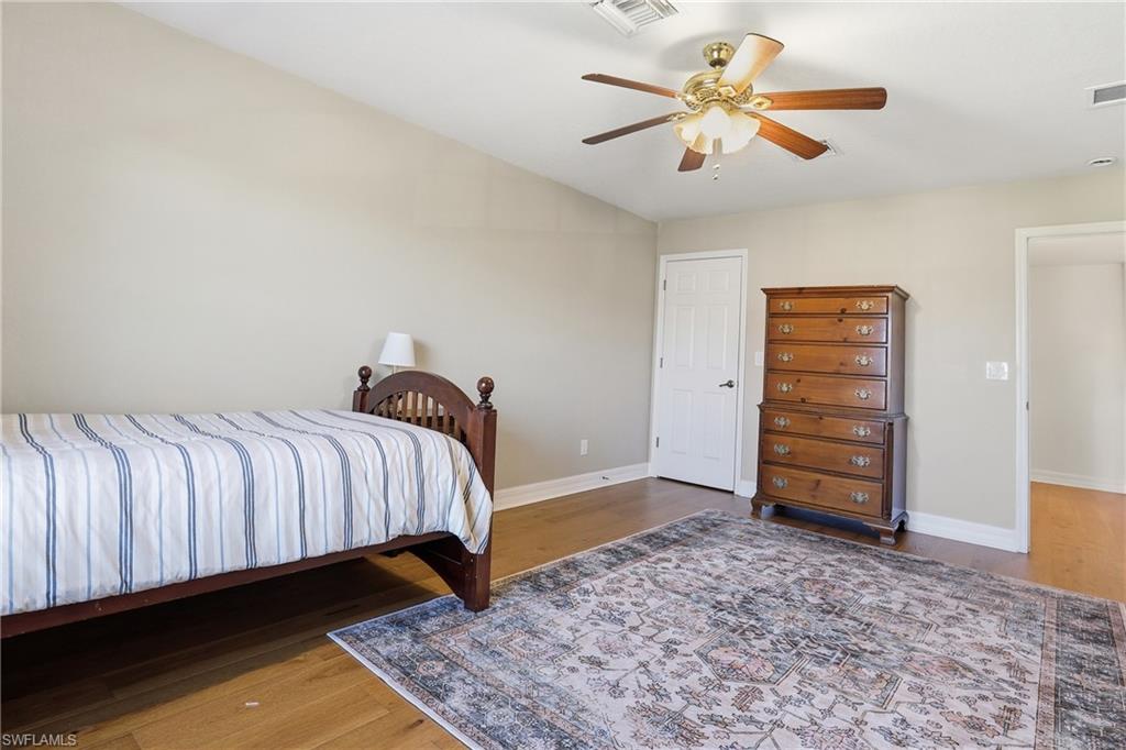 TROPICAL COVE - Residential