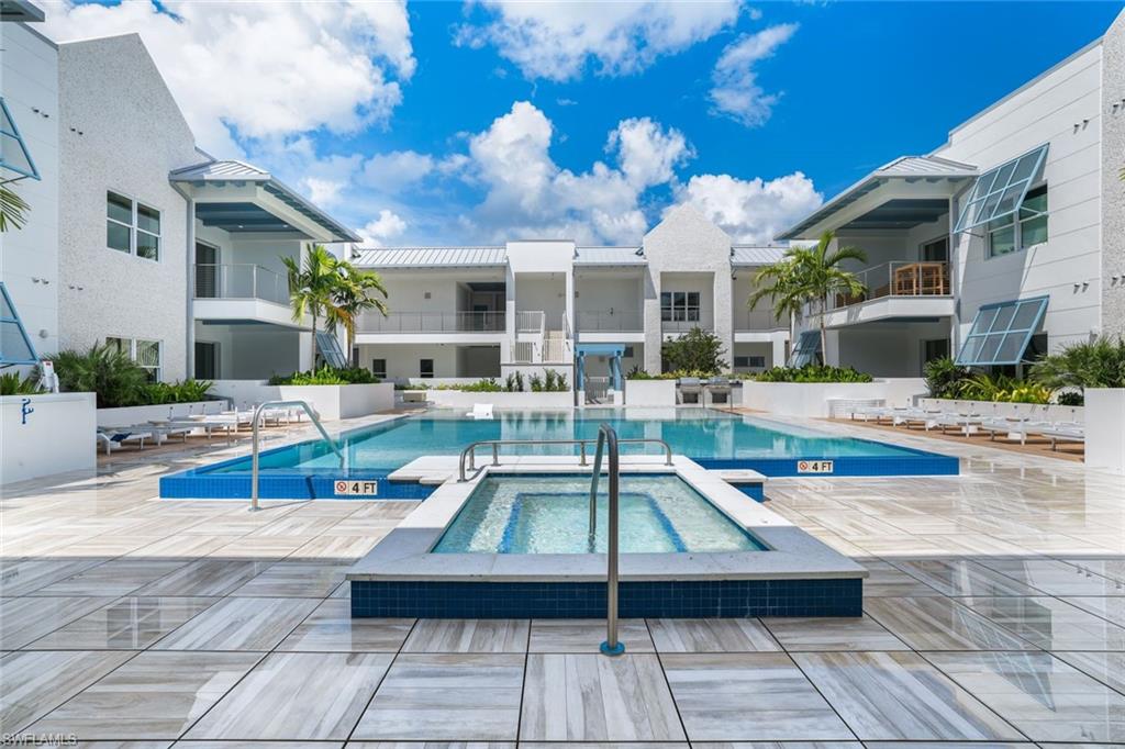 OLDE NAPLES - Residential