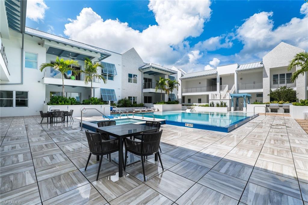 OLDE NAPLES - Residential