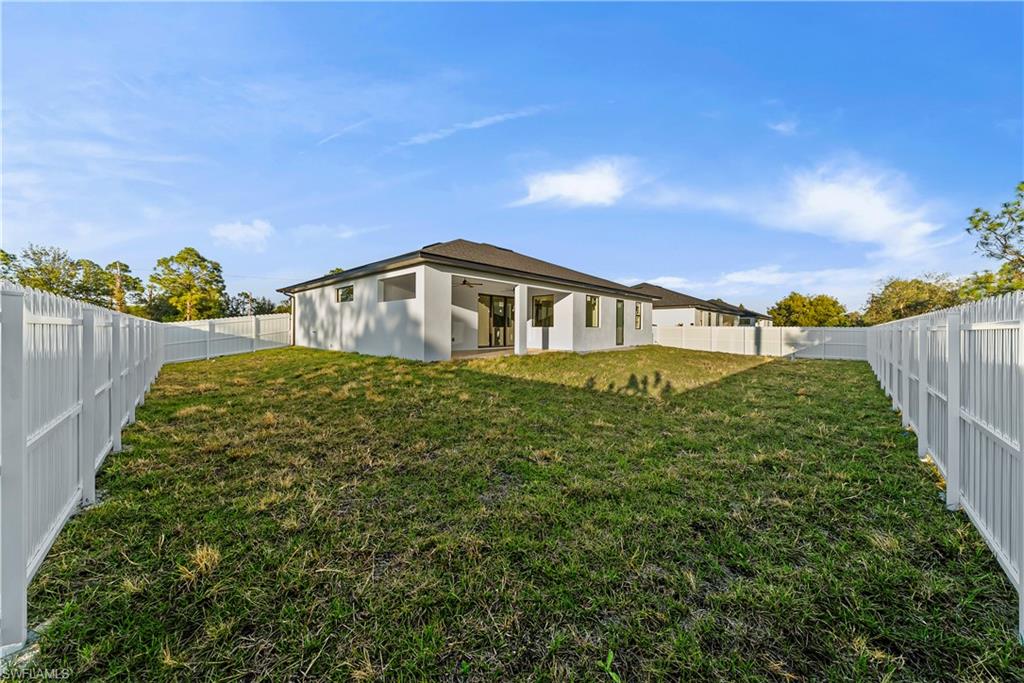 LEHIGH ACRES - Residential