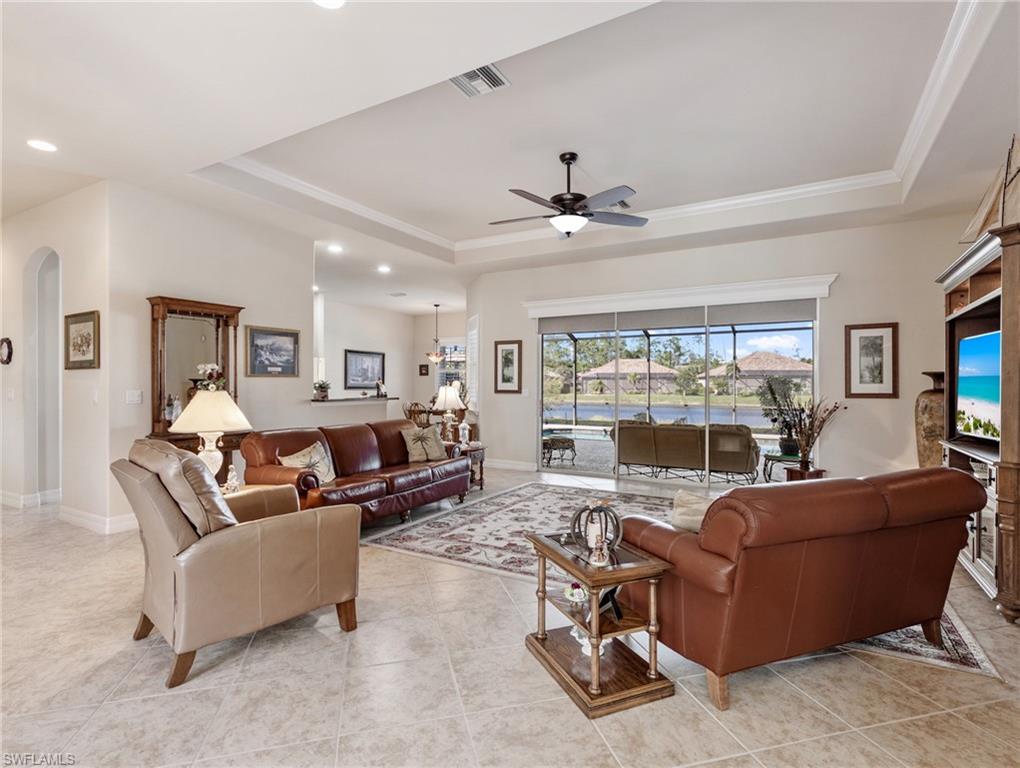 20964 Torre Del Lago ST