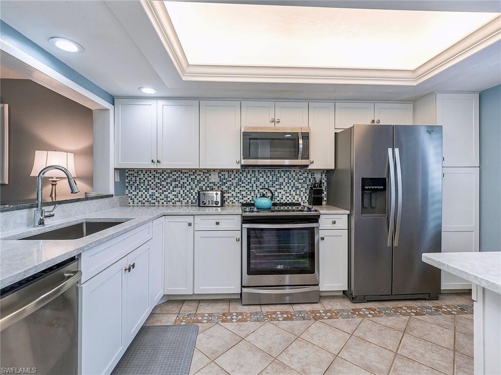 LOGGERHEAD CAY CONDO - Residential