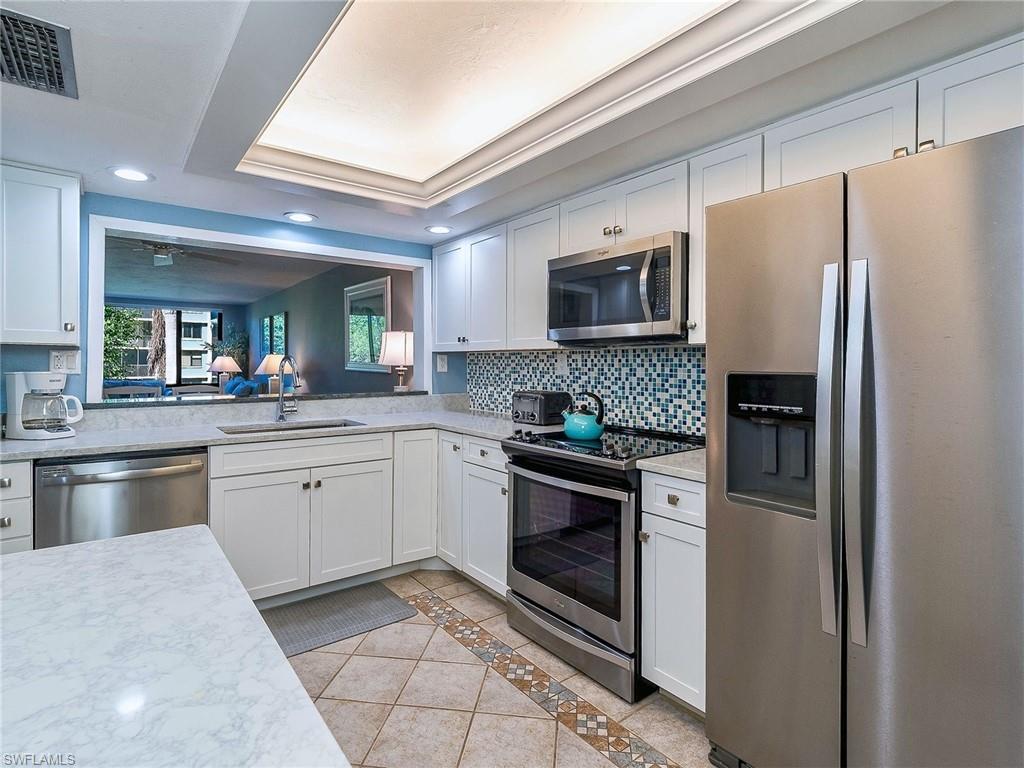 LOGGERHEAD CAY CONDO - Residential