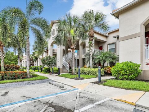 A home in ESTERO