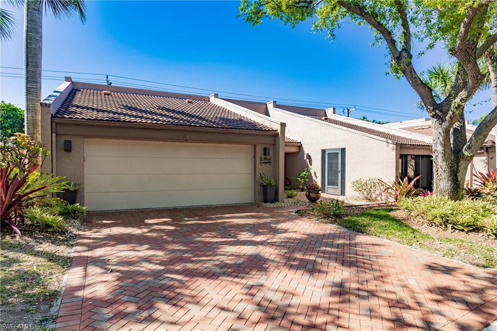 LONGBOAT VILLAGE - Residential